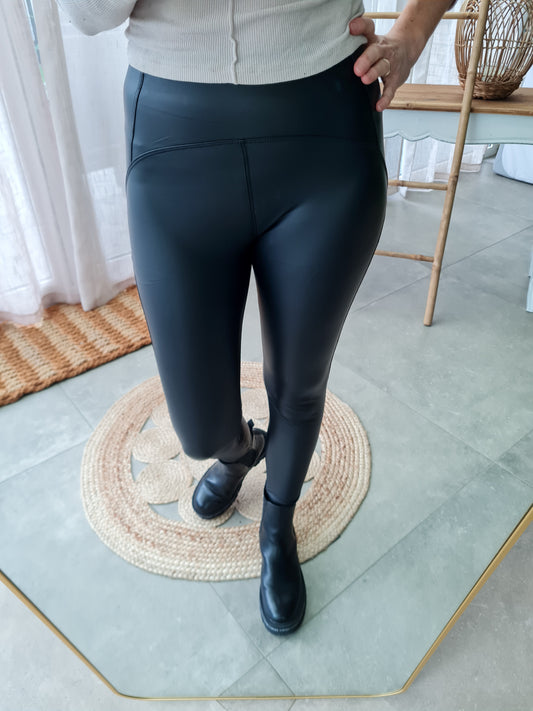 Leder Legging gefüttert - schwarz