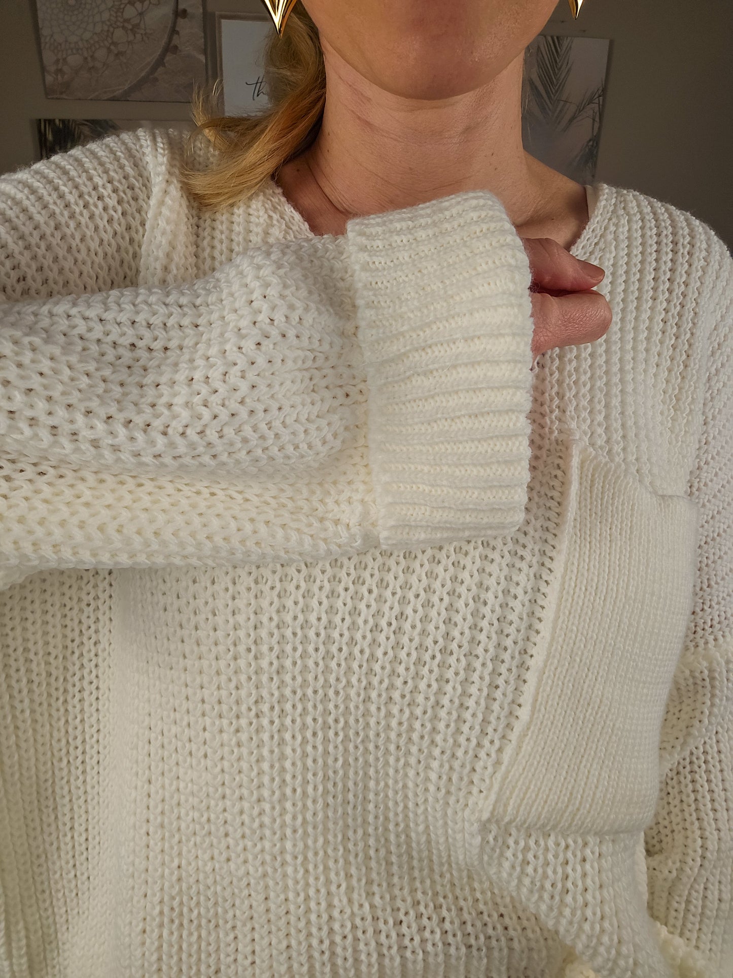 Pullover "Emma" mit großer aufgenähter Tasche - offwhite