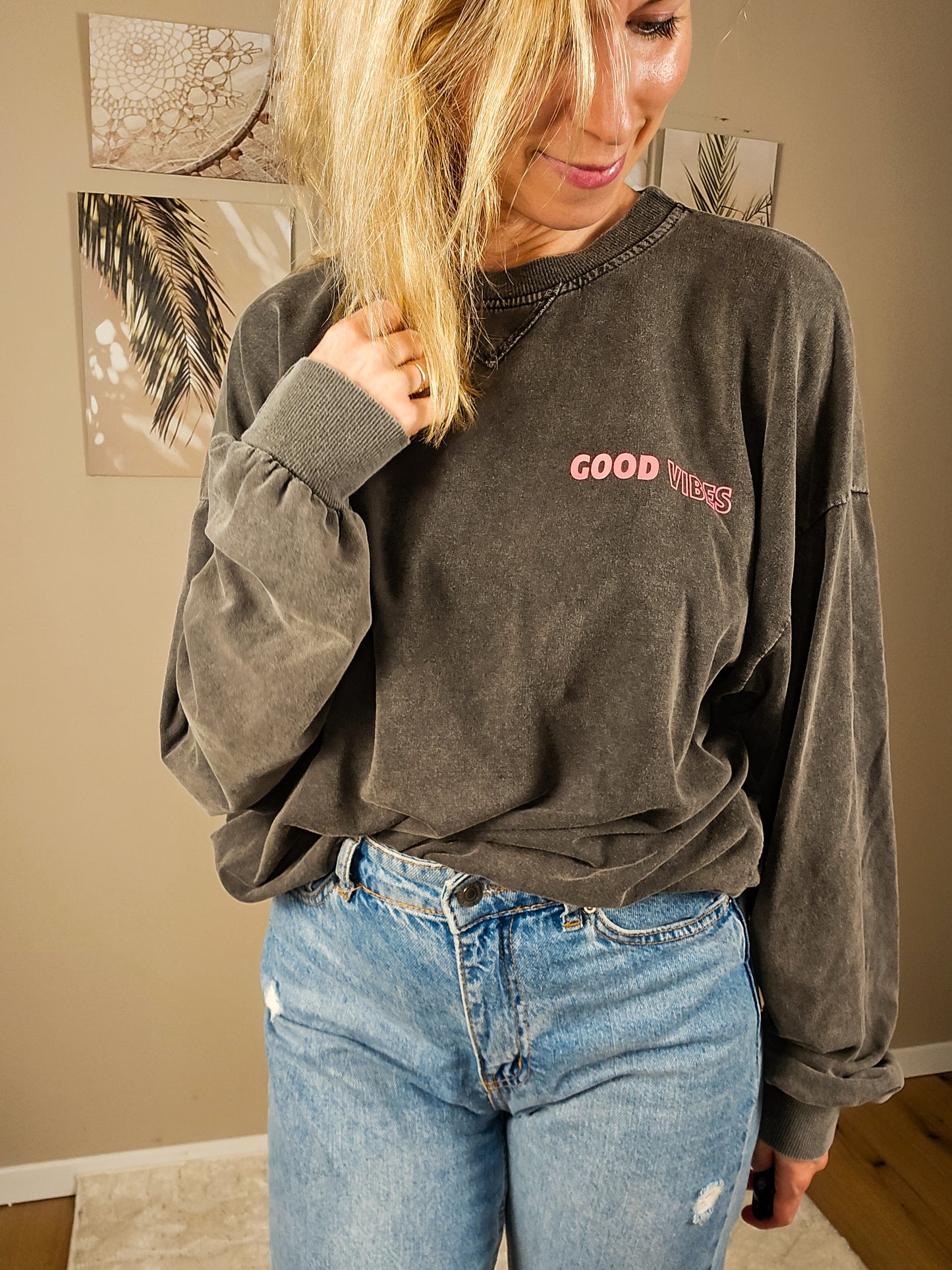 Statement Sweater "Good Vibes" - grau