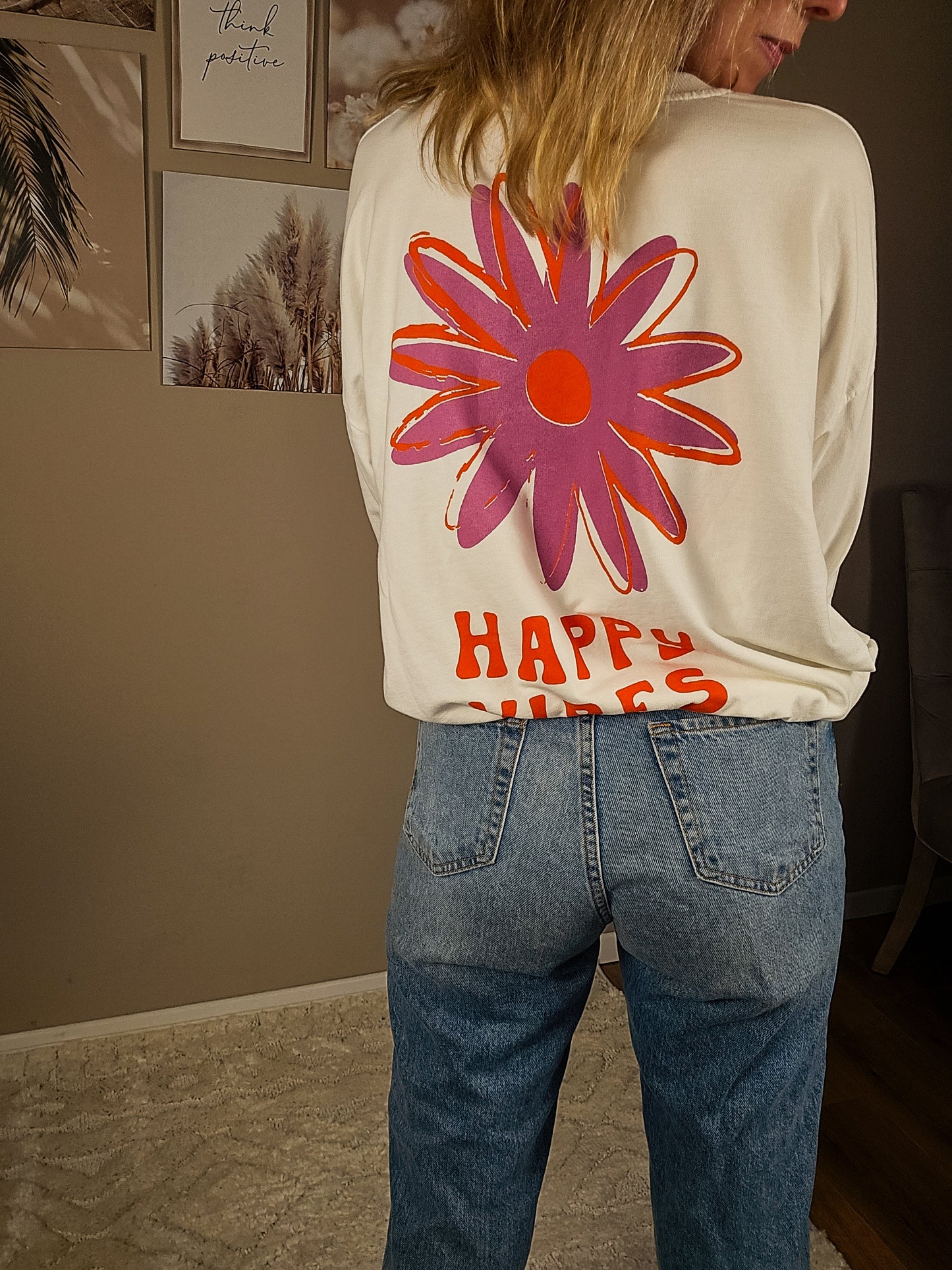 Statement Sweater "Happy Vibes" - weiß