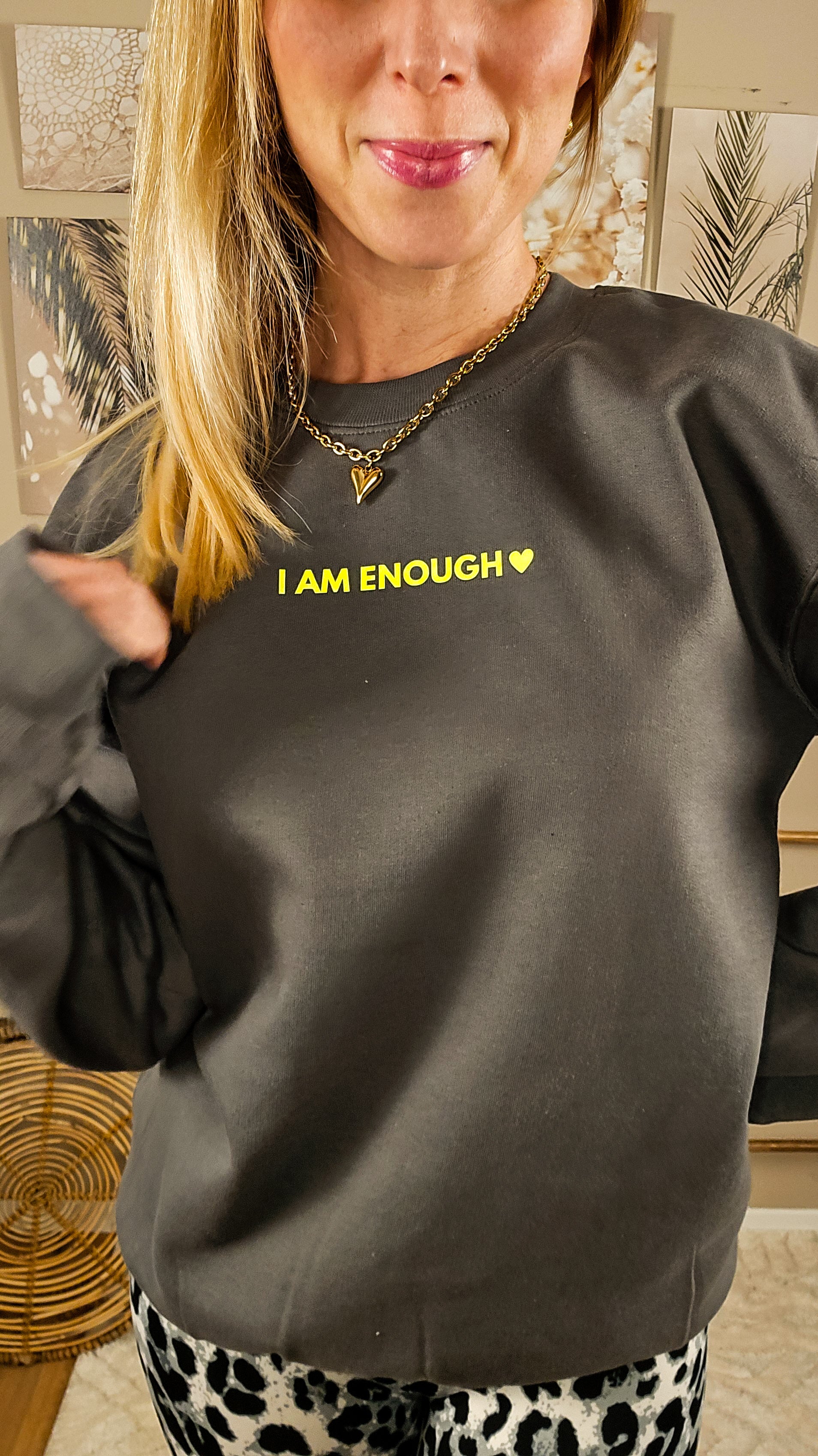 I AM ENOUGH Sweater - grau