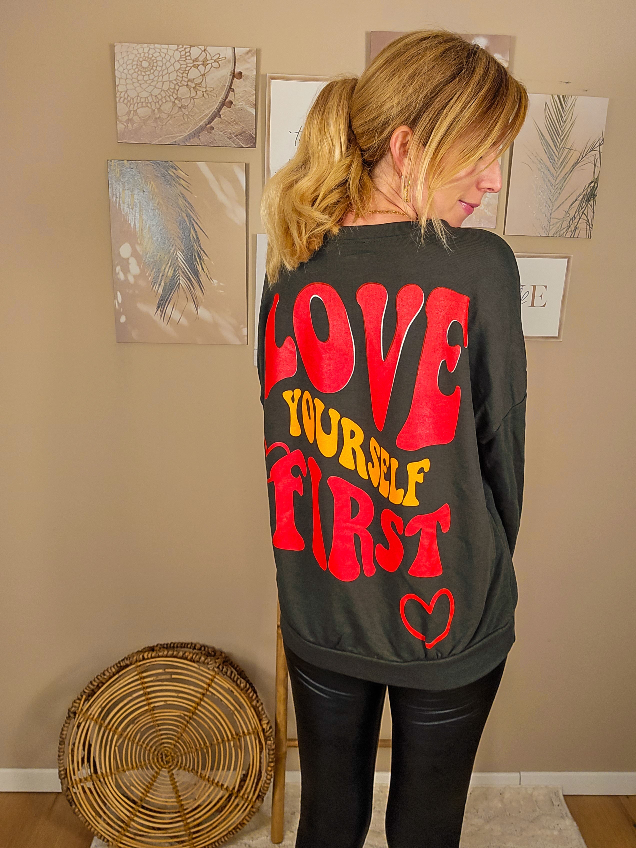 Statement Sweater "Self Love" - oliv