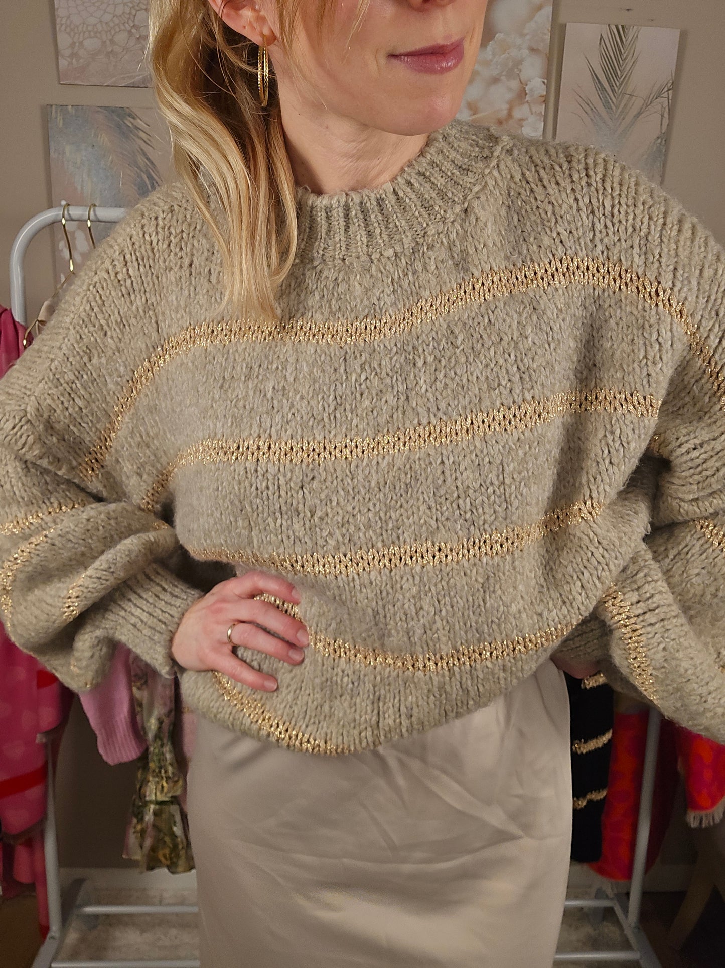 Pullover "LUCA" mit goldenen Streifen - beige